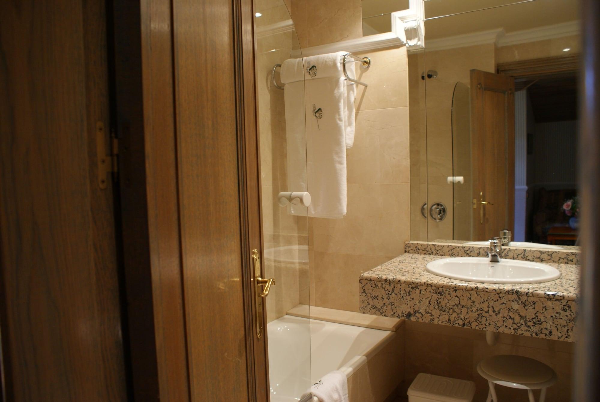 My Rooms City Hotel Camino De Santiago Los Tomillares ภายนอก รูปภาพ