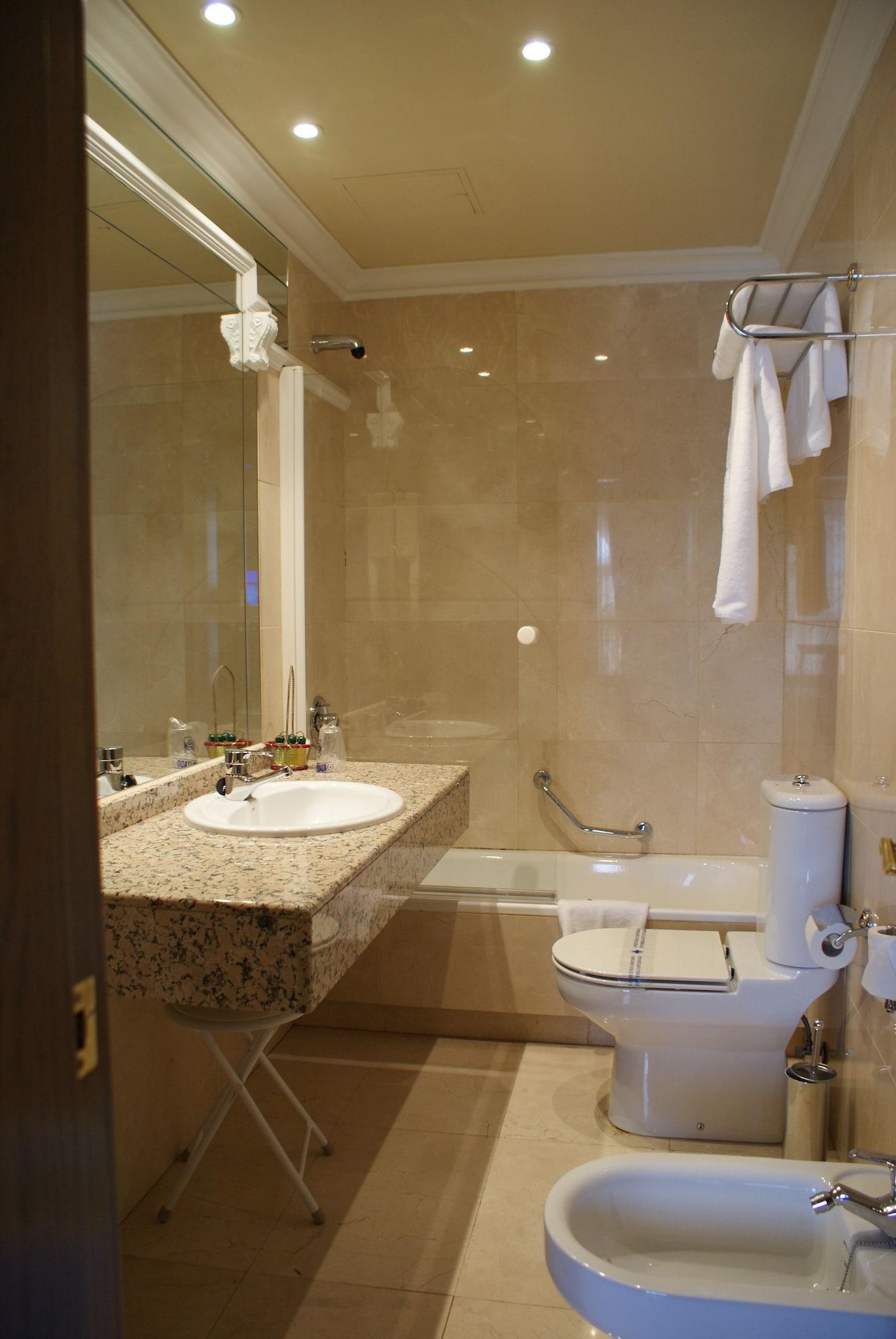 My Rooms City Hotel Camino De Santiago Los Tomillares ภายนอก รูปภาพ