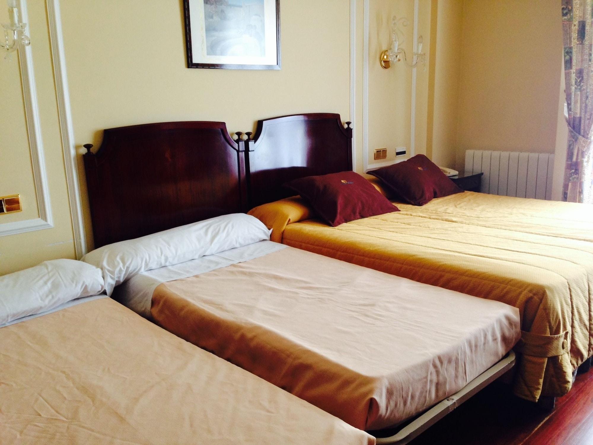 My Rooms City Hotel Camino De Santiago Los Tomillares ภายนอก รูปภาพ